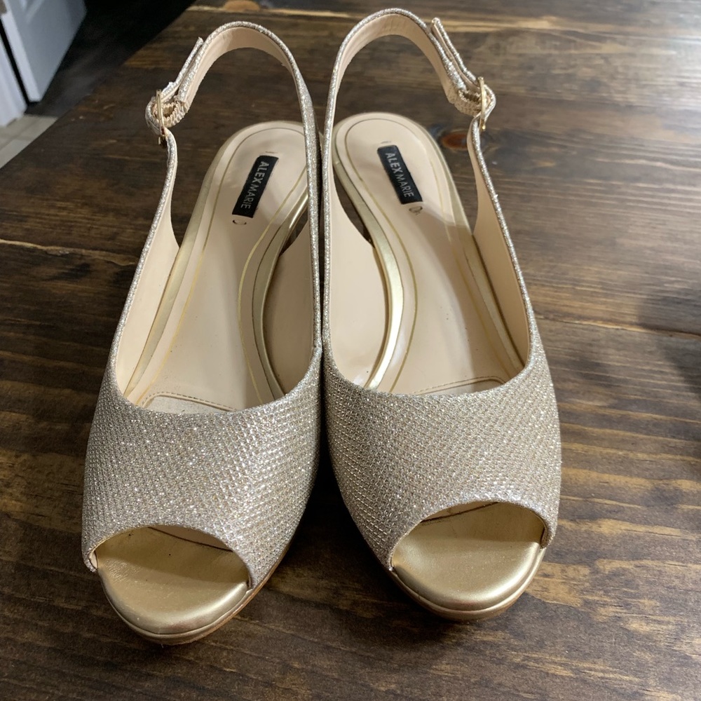 Gold dress shoes